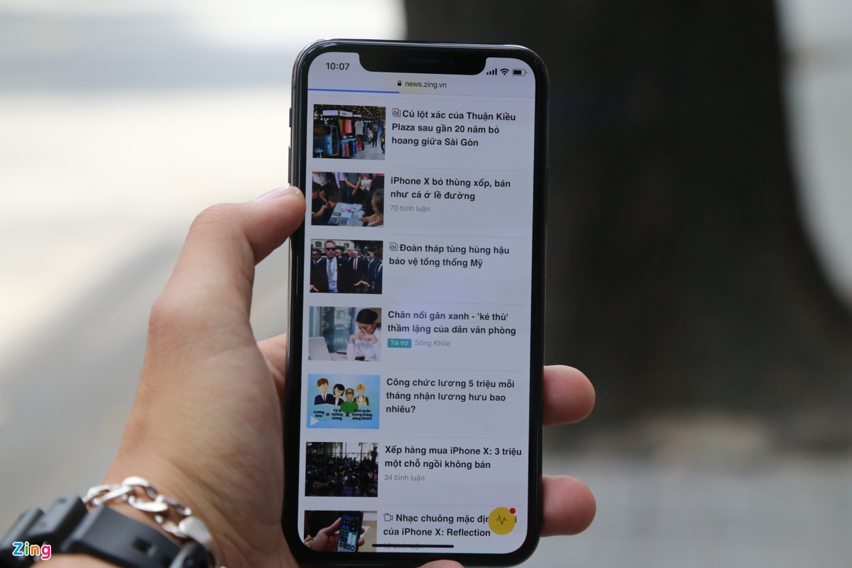 iPhone X dau tien ve Viet Nam, gia 68 trieu hinh anh 4