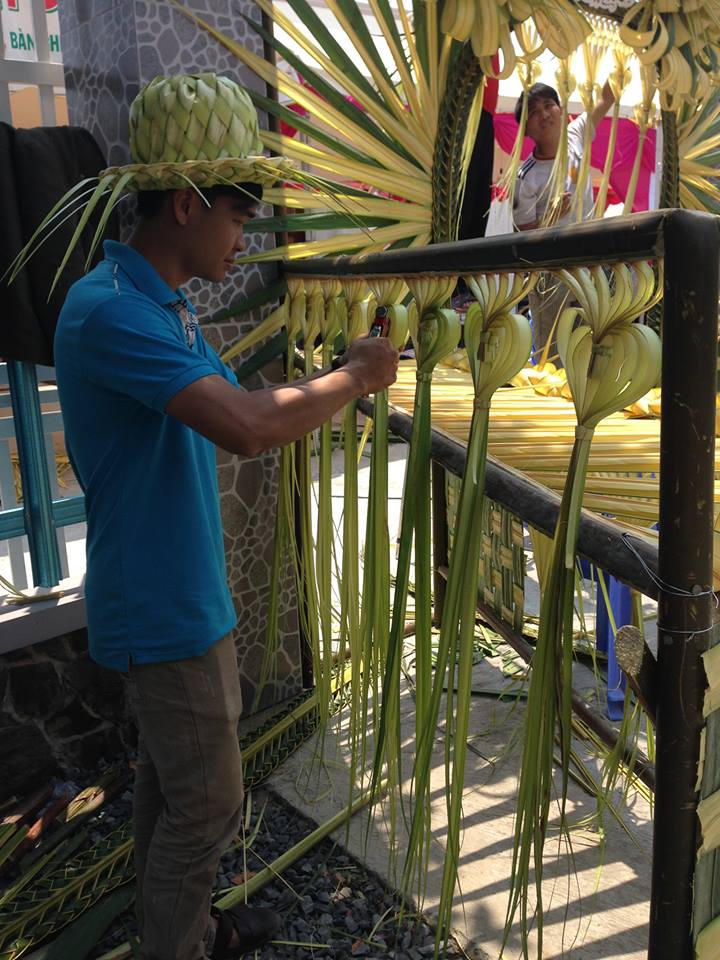 Làm cổng cưới Miền Tây bằng lá dừa tại Đồng Tháp
