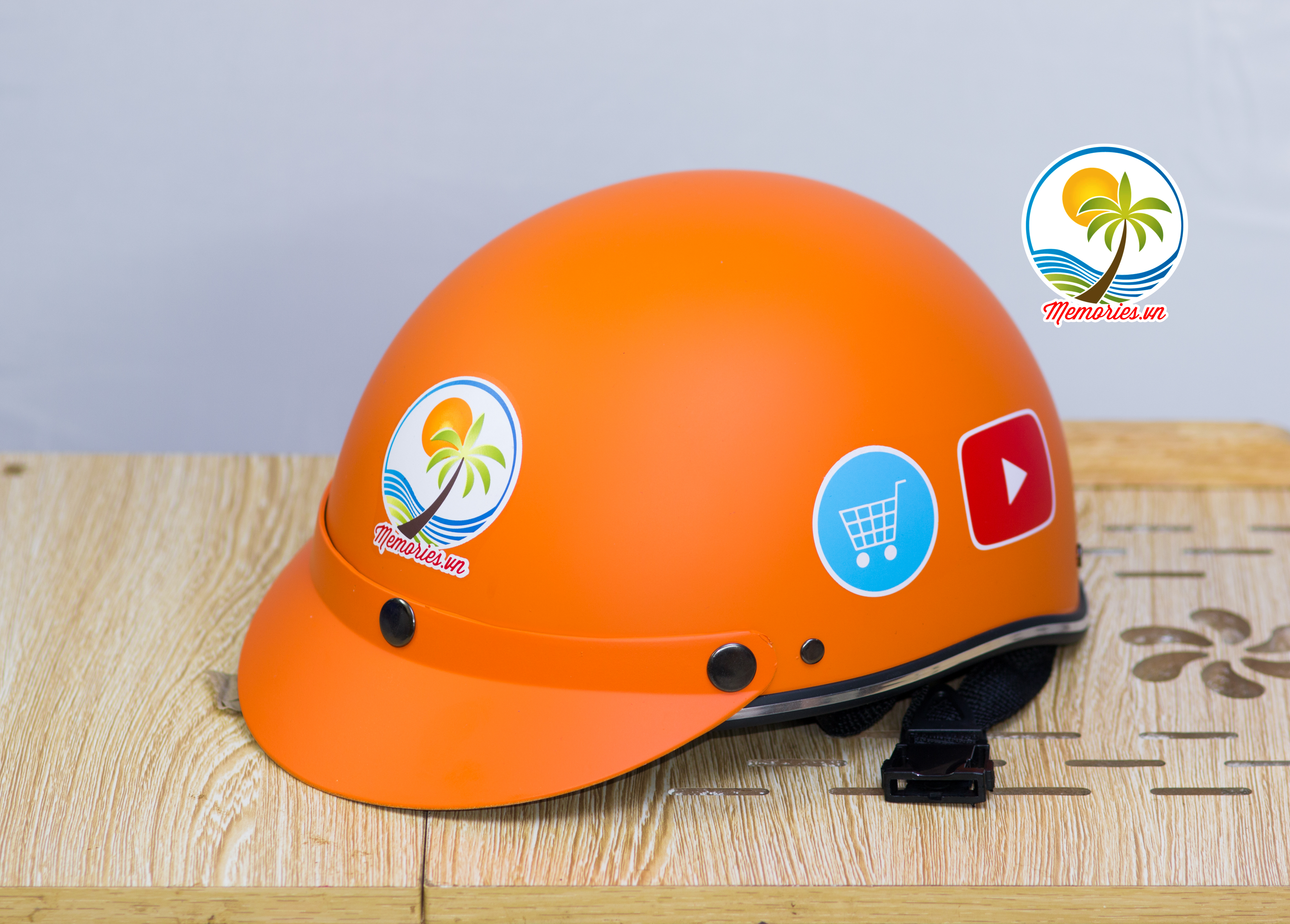 quà tặng nhân viên, nón bảo hiểm giá rẻ, mũ bảo hiểm giá sỉ, mũ bảo hiểm tp hcm, quà tặng nón bảo hiểm, nón bảo hiểm số lượng lớn, nón bảo hiểm đẹp, mũ bảo hiểm sơn nhám, quà tặng doanh nghiệp, công ty quà tặng, quà tặng doanh nhân, quà tặng doanh nghiệp cao cấp, quà tặng văn phòng, nón bảo hiểm giá rẻ TP Hồ Chí Minh, nón bảo hiểm 1/2, mũ bao hiểm haly, mũ bảo hiểm Sài Gòn